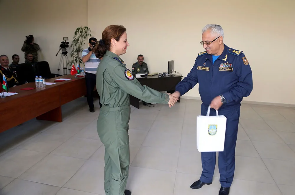 Zakir Həsənov "TurAz Qartalı"nda iştirak edən şəxsi heyətlə - GÖRÜŞDÜ - FOTO - VİDEO