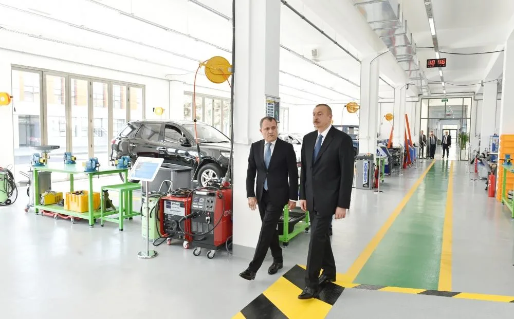 İlham Əliyev Təhsil Mərkəzinin açılışında- - FOTO