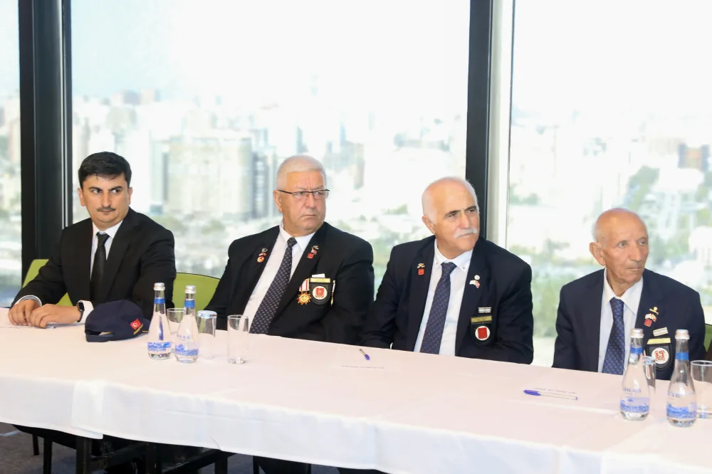 Türkiyənin zabit və müharibə veteranları - DOST Agentliyində - FOTO