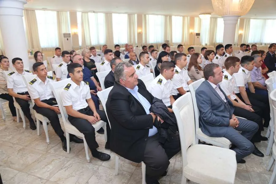ADDA-ya qəbul olan tələbələr və onların valideynləri ilə - GÖRÜŞ KEÇİRİLDİ - FOTO