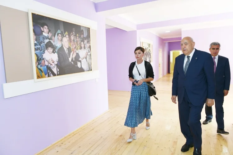 Mehriban Əliyeva uşaq bağçasının açılışında olub - -FOTOLAR