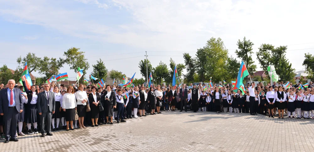 Qubanın Alekseyevka kəndində yeni məktəb istifadəyə verildi- - Təhsil naziri açılışda