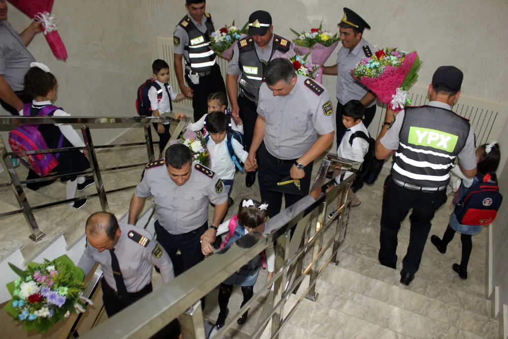 Birincilər polisin - QONAĞI OLDULAR - FOTO