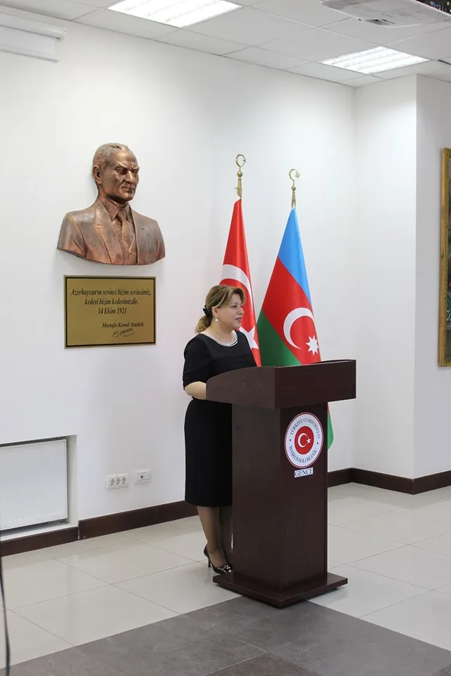 Qənirə Paşayeva türk gəncliyinə - ÇAĞIRIŞ ETDİ - FOTO