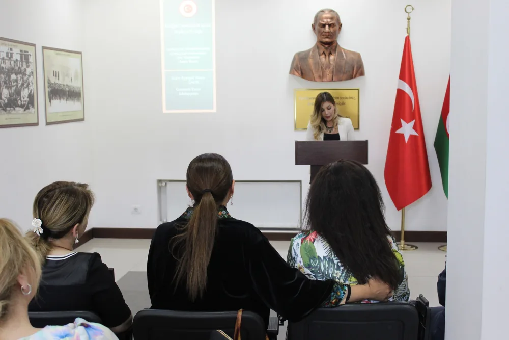 Qənirə Paşayeva türk gəncliyinə - ÇAĞIRIŞ ETDİ - FOTO