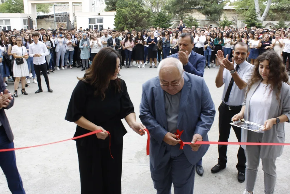 Bakı Avrasiya Kollecində açılış mərasimi keçirilib - FOTOLAR