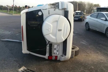 Neftçalada “Mitsubishi” aşdı, sürücü öldü