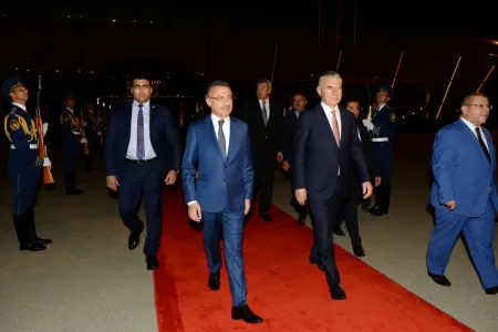 Türkiyənin Vitse-prezidentinin Azərbaycana rəsmi səfəri başa çatıb