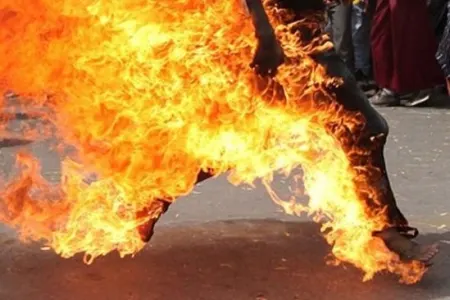 Bakıda polisi - YANDIRMAQ İSTƏDİLƏR