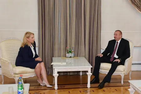 Prezident İlham Əliyev Gürcüstanın İqtisadiyyat və Davamlı İnkişaf nazirini - QƏBUL EDİB - FOTO - VİDEO - YENİLƏNİB