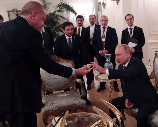 Ərdoğan Putin və Ruhanini - ƏNCİRƏ QONAQ ETDİ - FOTO - VİDEO