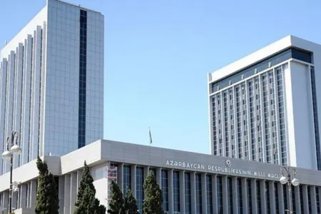 “Ali təhsil haqqında” qanun layihəsi oktyabrda ilkin müzakirəyə çıxarılacaq