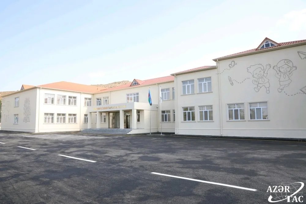 Heydər Əliyev Fondu tərəfindən inşa olunan məktəb binaları - İSTİFADƏYƏ VERİLDİ - FOTO
