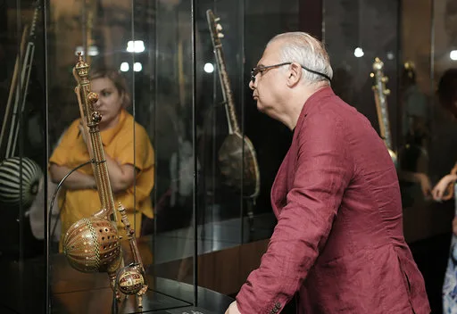 “Musiqi alətləri: birlik və müxtəliflik” sərgisinin - AÇILIŞI - FOTO - VİDEO