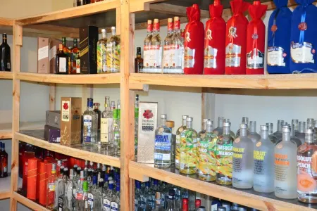 Gömrükdə 300 min manatlıq alkoqollu içki - AŞKARLANDI - FOTO - VİDEO