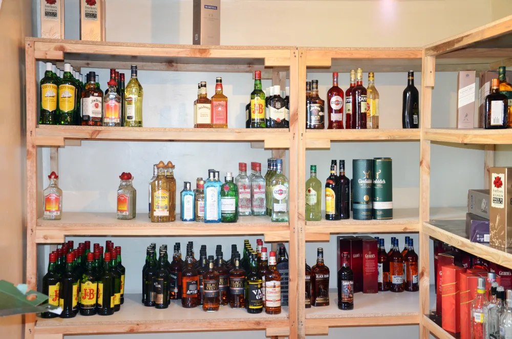 Gömrükdə 300 min manatlıq alkoqollu içki - AŞKARLANDI - FOTO - VİDEO