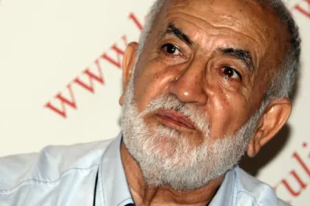 Azərbaycanlı şair Nobel mükafatına təqdim edilib