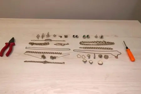 Quba və Xaçmazda evlərdən qızıl oğurlayanlar - ƏLƏ KEÇDİ