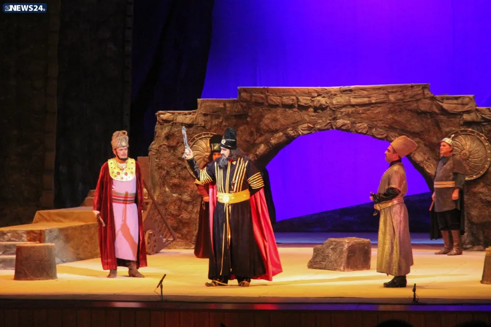 "Koroğlu" operasında - GÖRÜNMƏMİŞ ANŞLAQ - FOTOLAR - VİDEO