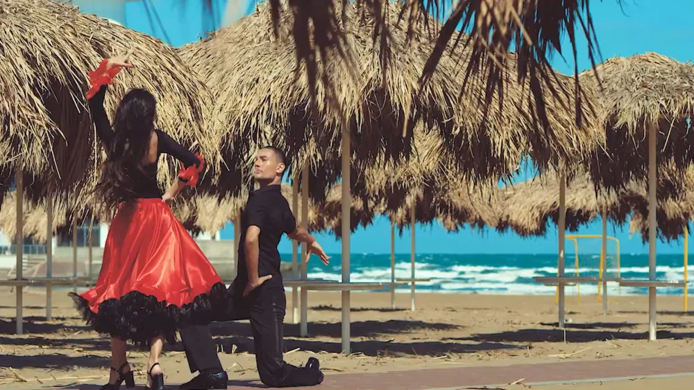 Yaqub Zurufçu ilk dəfə - HƏYAT YOLDAŞI İLƏ KLİPDƏ - VİDEO