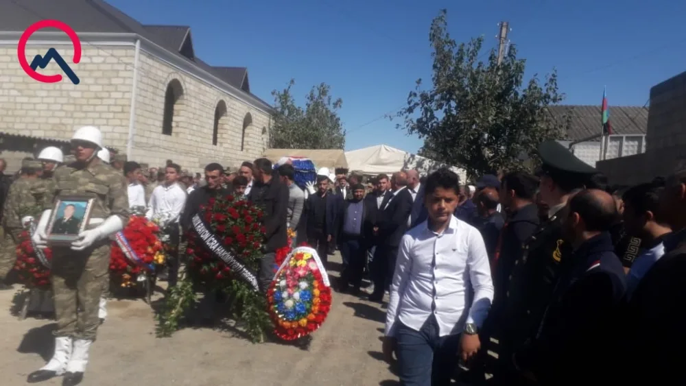 Hərbi qulluqçumuz dəfn edildi - Fotolar