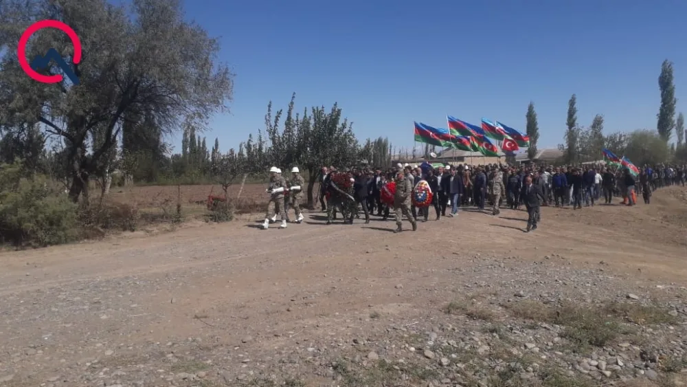 Hərbi qulluqçumuz dəfn edildi - Fotolar