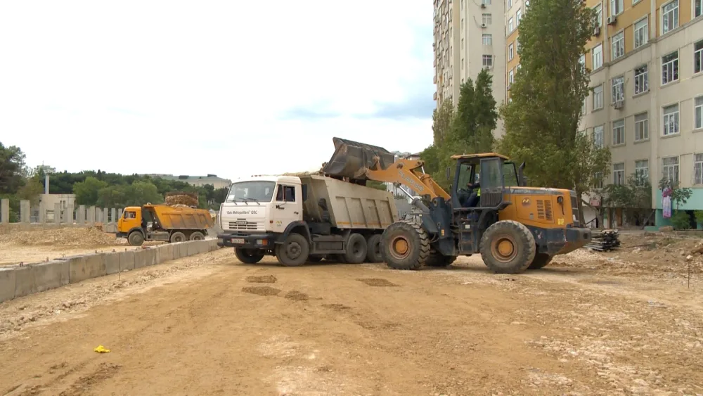 Bakıda 7 ildir bağlı olan yol - İSTİFADƏYƏ VERİLDİ - FOTOLAR