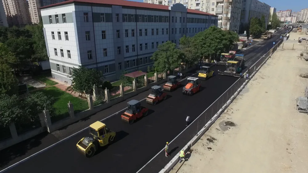 Bakıda 7 ildir bağlı olan yol - İSTİFADƏYƏ VERİLDİ - FOTOLAR
