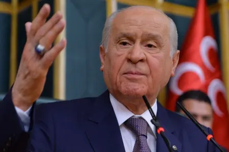 Bahçeli - XƏSTƏXANALIQ OLDU - VİDEO - YENİLƏNDİ