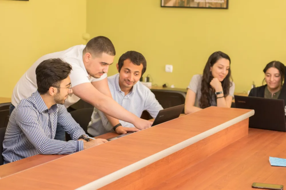 Gəncədə "Hackathon"a - START VERİLDİ - FOTO