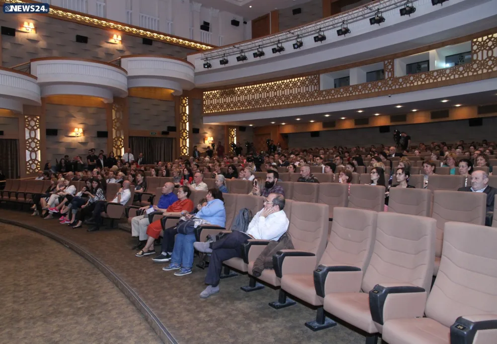 Bakıda Rusiya filmləri həftəsinin açılış mərasimi baş tutub - FOTOLAR
