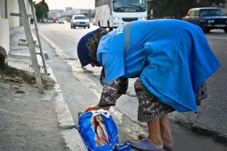 Liviya vətəndaşı Bakıda süpürgəçi qadını - ÖLDÜRDÜ