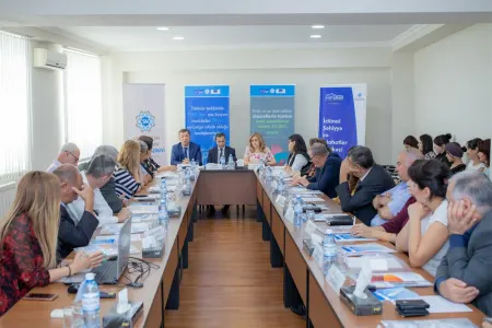 “Tütünlə mübarizə tədbirlərinin monitorinqi” mövzusunda təlim keçirilib