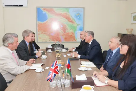 ETSN-də Böyük Britaniyanın Azərbaycandakı səfiri ilə - GÖRÜŞ KEÇİRİLDİ