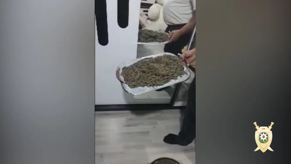 Narkotik satan Süsən spirtli içki içib - KİŞİNİ BIÇAQLADI - FOTOLAR - VİDEO