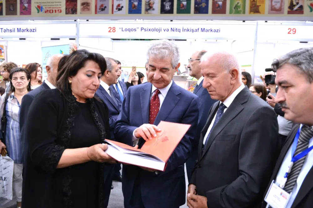 VI Bakı Beynəlxalq Kitab Sərgi-Yarmarkası - AÇILDI - FOTOLAR