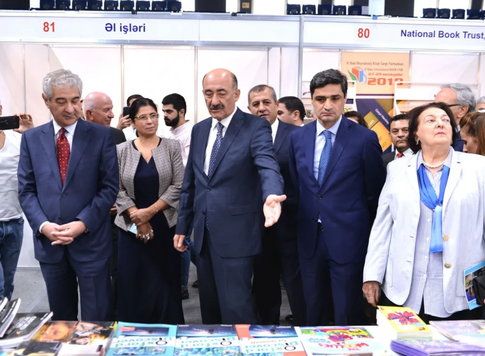 VI Bakı Beynəlxalq Kitab Sərgi-Yarmarkası - AÇILDI - FOTOLAR