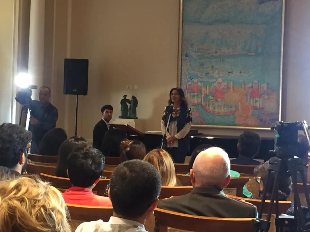 "Azərbaycan 100 mahnıda" adlı kitab nümayış olunub - FOTO