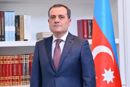Əməkhaqqısı 1000 manatdan çox olan müəllimlərin sayı təxminən 5000 nəfərə çatıb - Ceyhun Bayramov AÇIQLADI