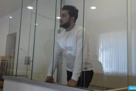 Bakıda müğənni polisləri təhqir etdi, - həbs olundu - FOTO