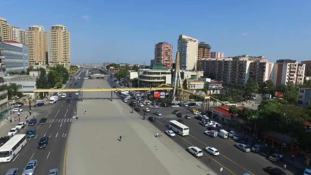 Bakıda 7 ərazidə yerüstü və yeraltı piyada keçidləri - İNŞA EDİLİR - FOTO