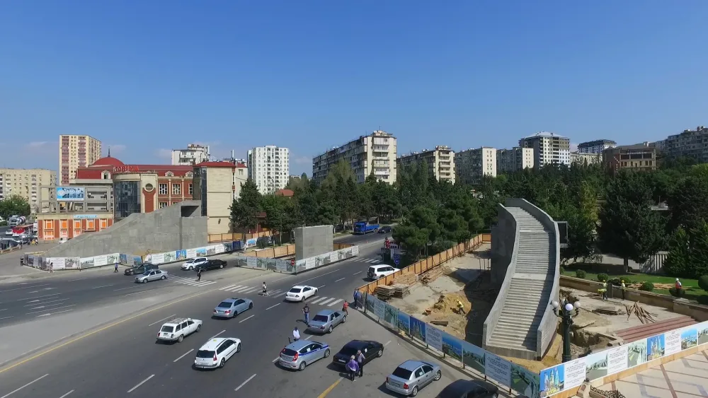 Bakıda 7 ərazidə yerüstü və yeraltı piyada keçidləri - İNŞA EDİLİR - FOTO