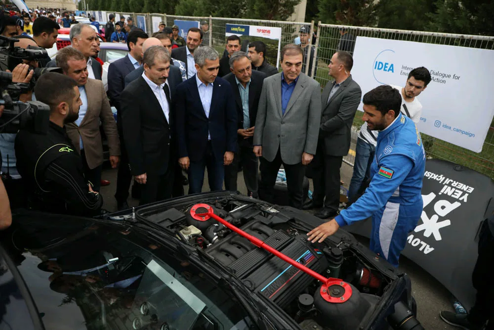 Gəncədə idman avtomobillərinin şousu - KEÇİRİLDİ - FOTO - VİDEO