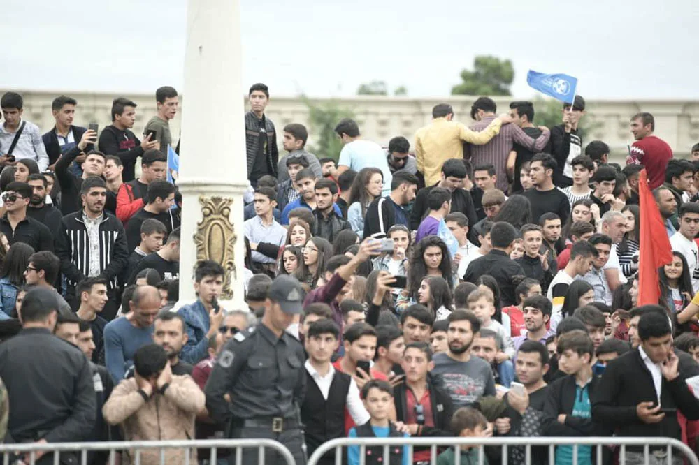 Gəncədə idman avtomobillərinin şousu - KEÇİRİLDİ - FOTO - VİDEO