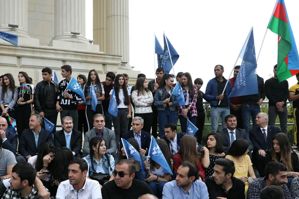 Gəncədə idman avtomobillərinin şousu - KEÇİRİLDİ - FOTO - VİDEO