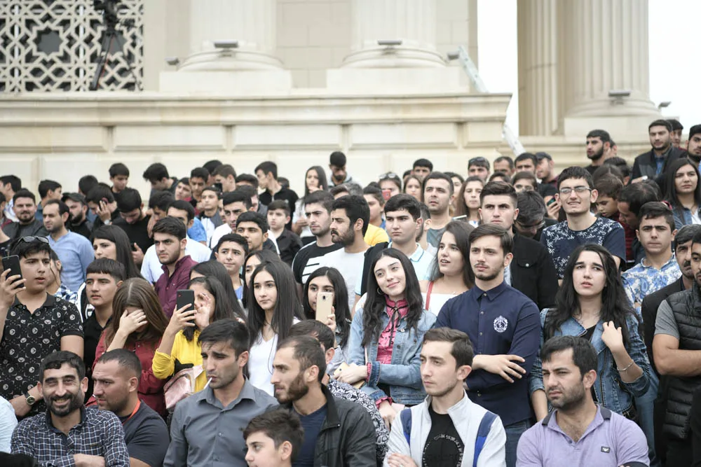 Gəncədə idman avtomobillərinin şousu - KEÇİRİLDİ - FOTO - VİDEO