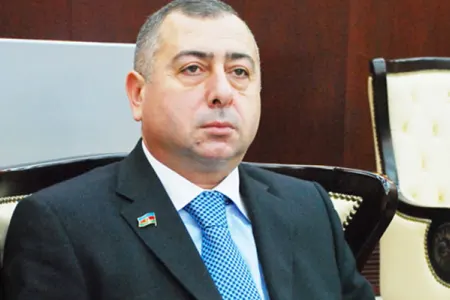 Rafael Cəbrayılov mandatından - İMTİNA ETDİ