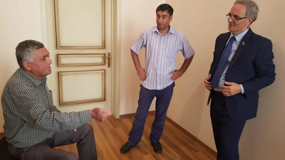 Əflatun Amaşov Saatlıda - SEÇİCİLƏRLƏ GÖRÜŞDÜ - FOTO
