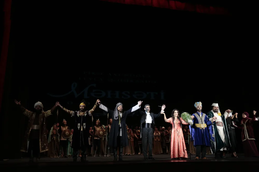 Azərbaycan opera səhnəsində BİR İLK - "Məhsəti" operası 3D ilə təqdim olundu - FOTOLAR