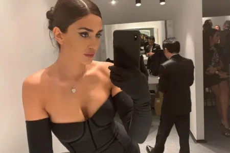 Pərvin Abıyeva - ELƏ ŞƏKİLLƏR ÇƏKDİRDİ Kİ... - FOTOLAR